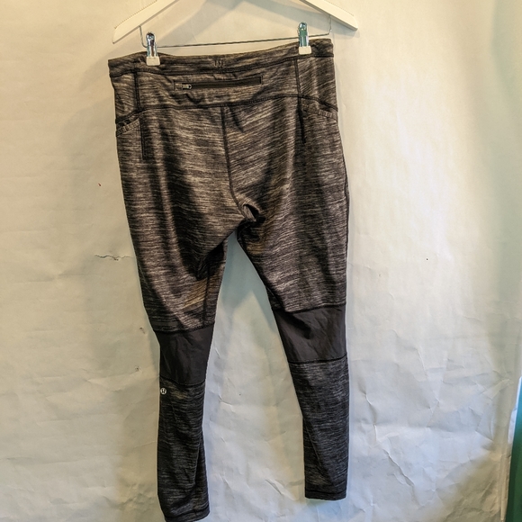 Lululemon Surge tights size M XL in EUC - Picture 13 of 14
